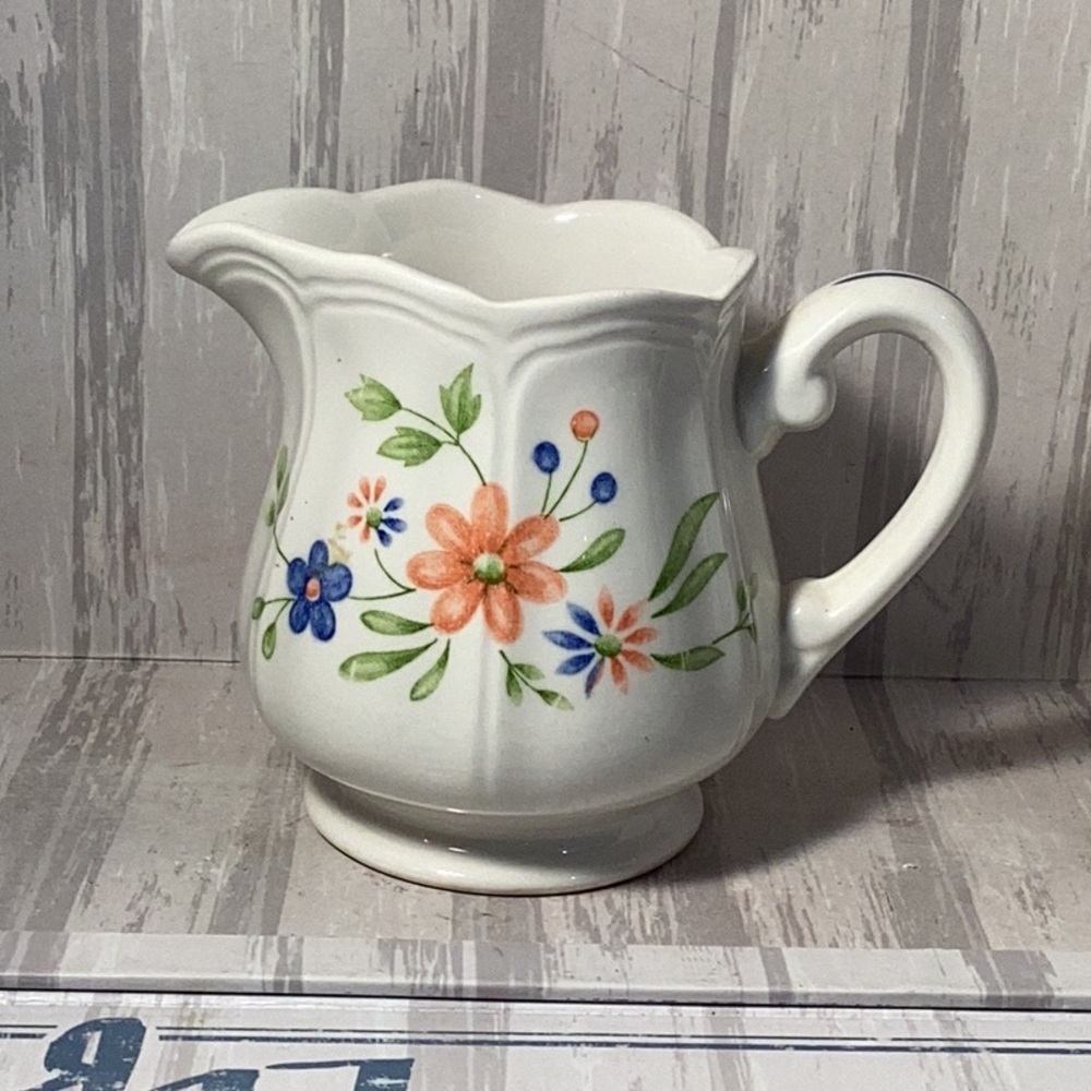 Vintage Sears Country French Ironstone Floral Creamer 4453 pattern  JAPAN